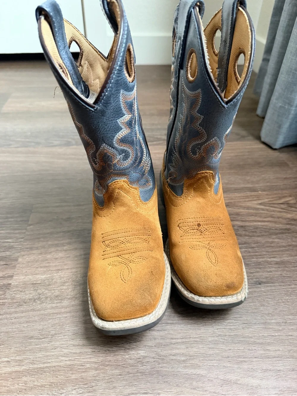 Two-Tone Western Cowboy Boots — Tan Suede & Dark Navy Shaft